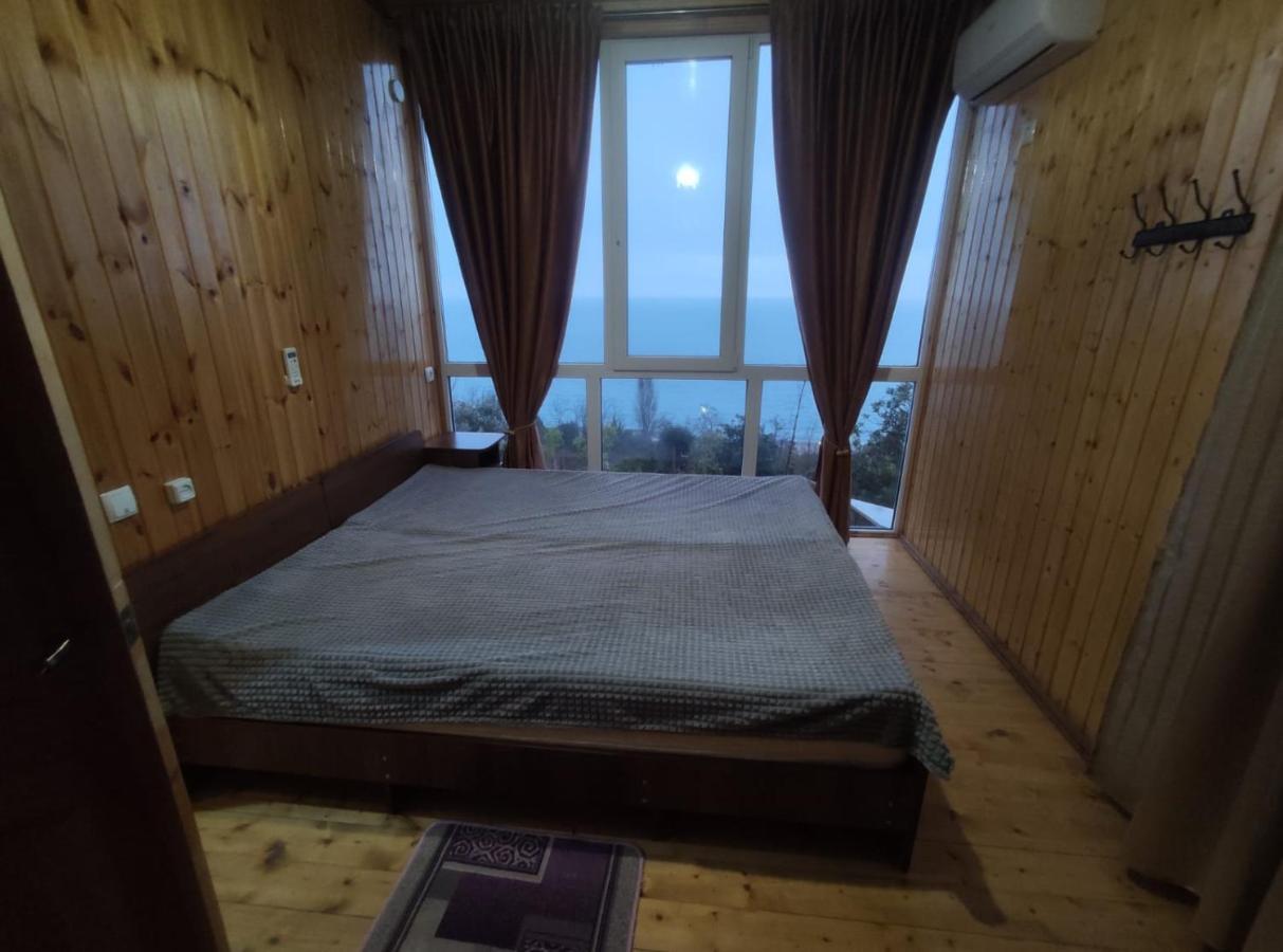 Hôtel Гостевой Дом Исмаил à New Athos Extérieur photo