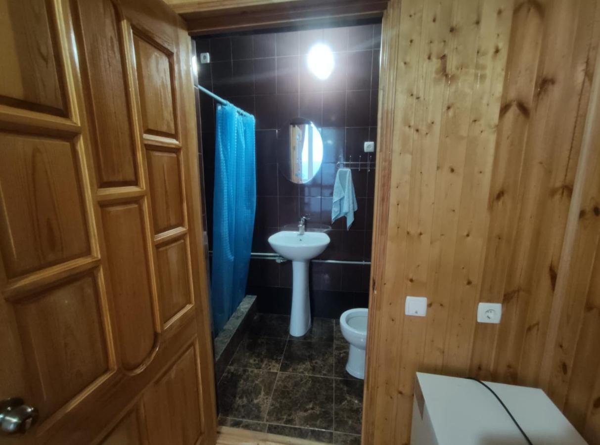 Hôtel Гостевой Дом Исмаил à New Athos Extérieur photo