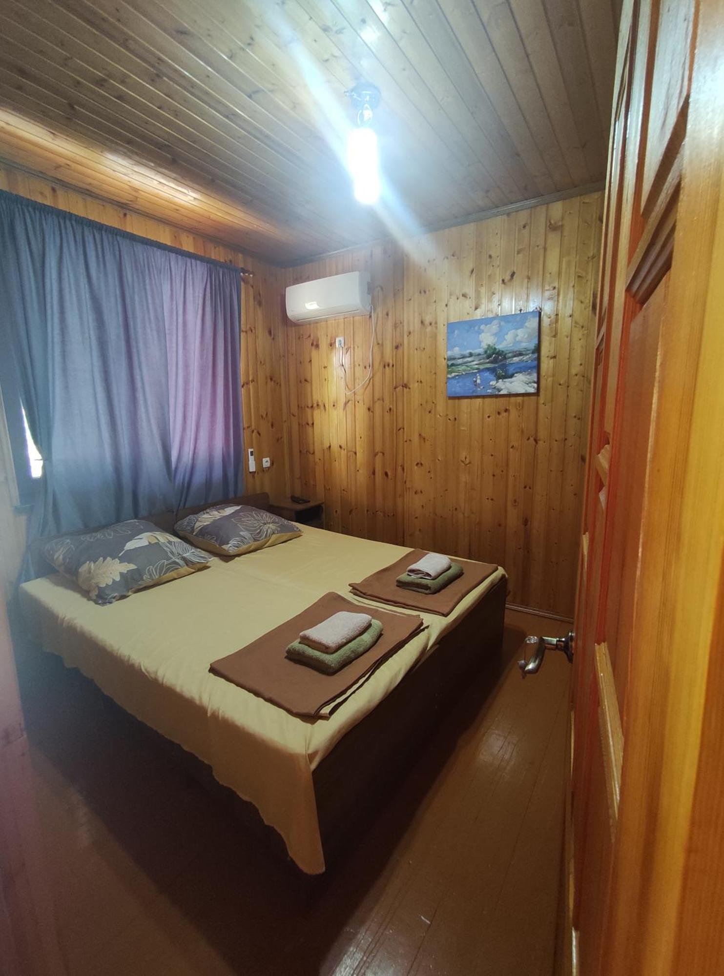 Hôtel Гостевой Дом Исмаил à New Athos Extérieur photo